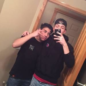 Meet your Posher, Adam